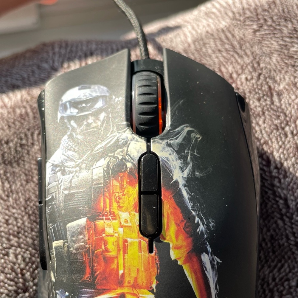 Battlefield 3 Razer Imperator Gaming Mouse - Picture 2 of 14